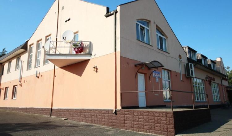 Гостиница "Астерия" Г. Столбцы Stowbtsy Exteriör bild